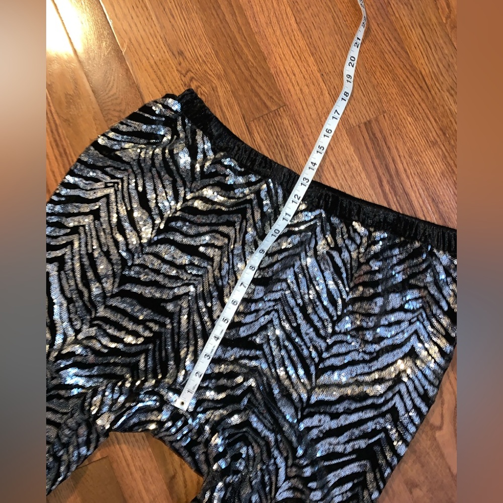 Capsule Faux Black Velvet and Silver Sequin Pants. Sz 18.   EUC!! - Picture 5 of 10